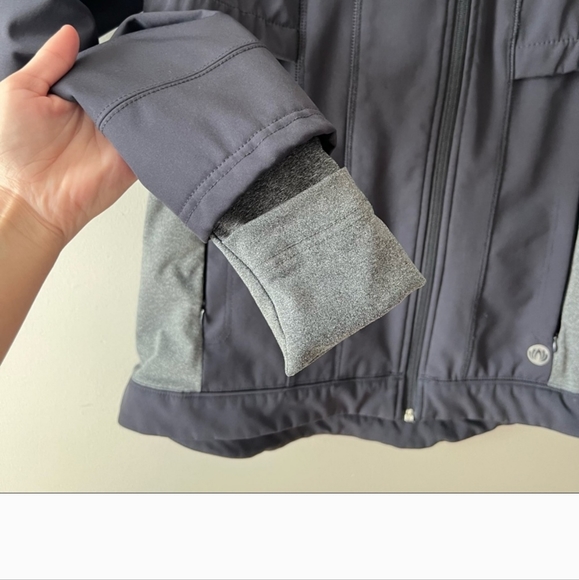 MONDETTA Medium Harmony Jacket Women’s Asymetric Zip Excellent Condition! - Picture 5 of 5
